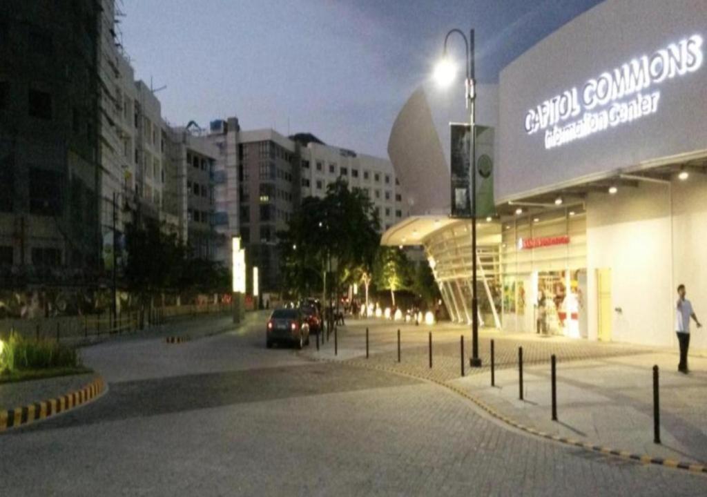 Pasig City Urban Hostel מראה חיצוני תמונה
