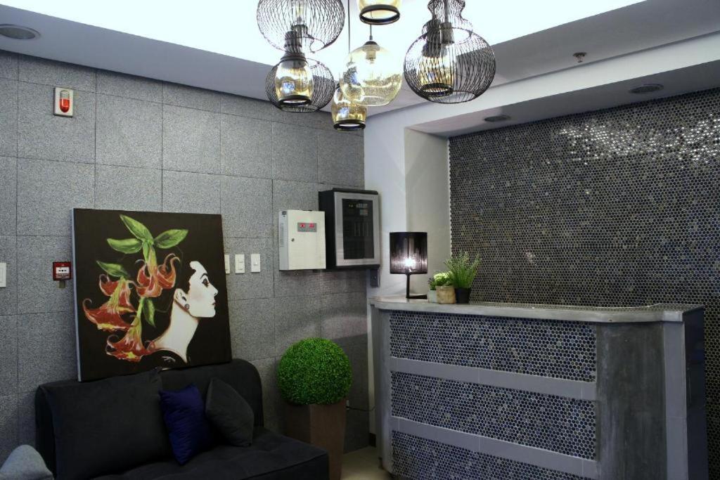 Pasig City Urban Hostel מראה חיצוני תמונה