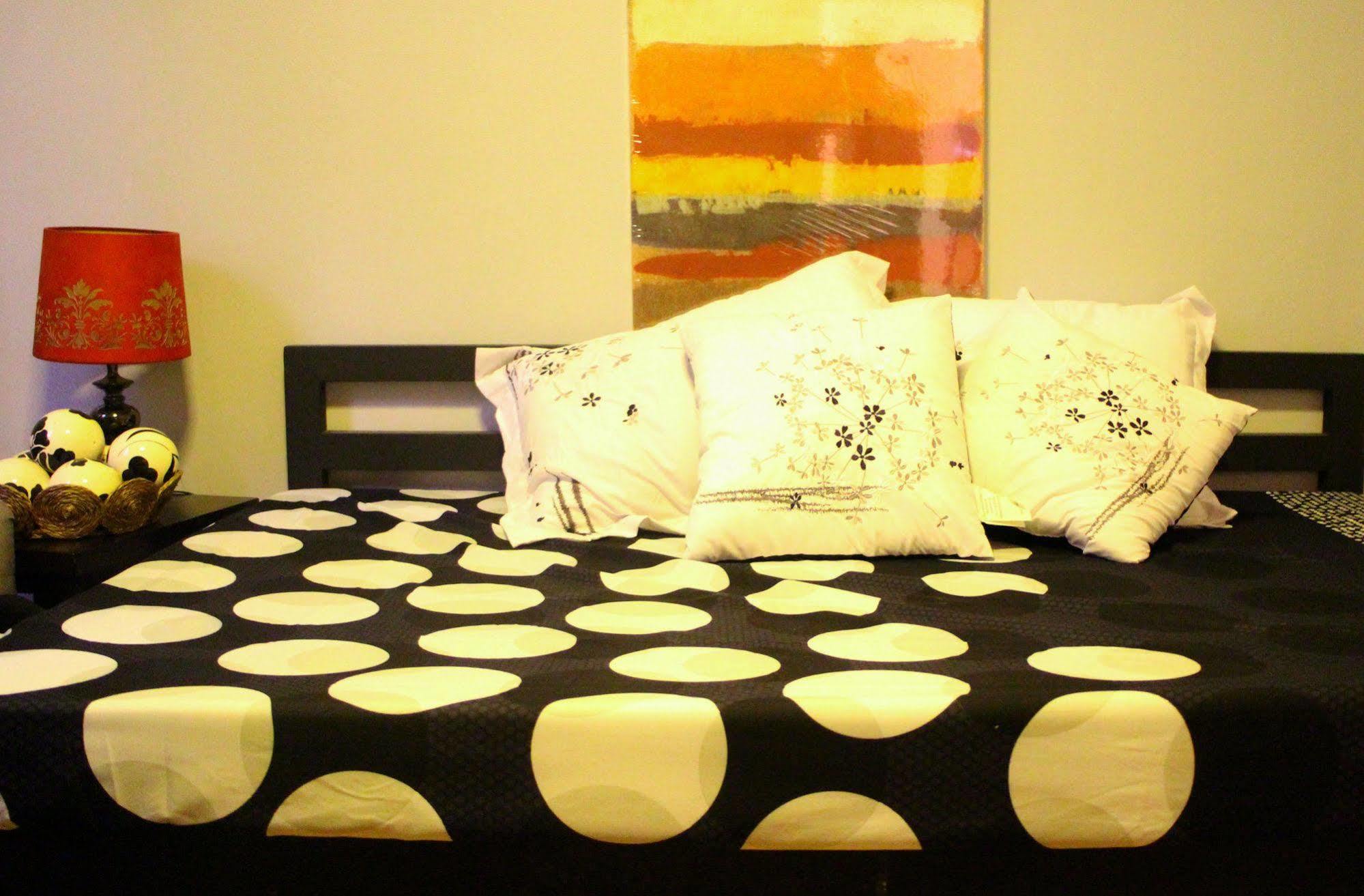 Pasig City Urban Hostel מראה חיצוני תמונה